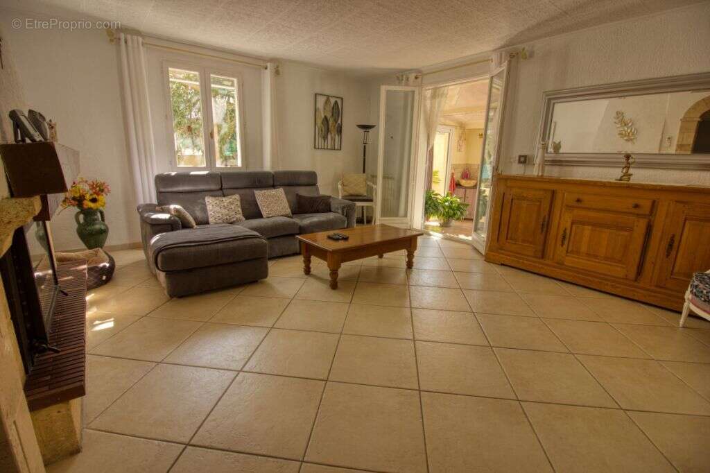 Maison à GIGNAC-LA-NERTHE