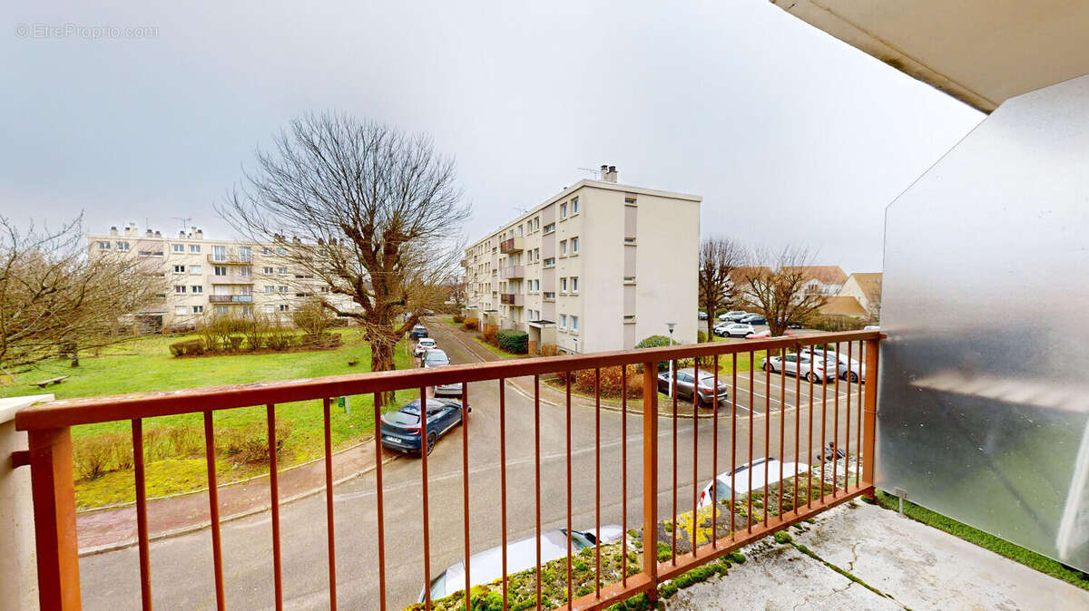Appartement à BOIS-D'ARCY