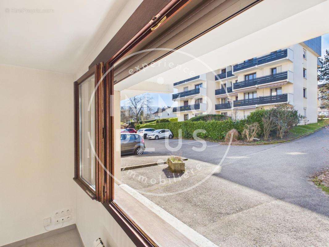 Appartement à CRAN-GEVRIER