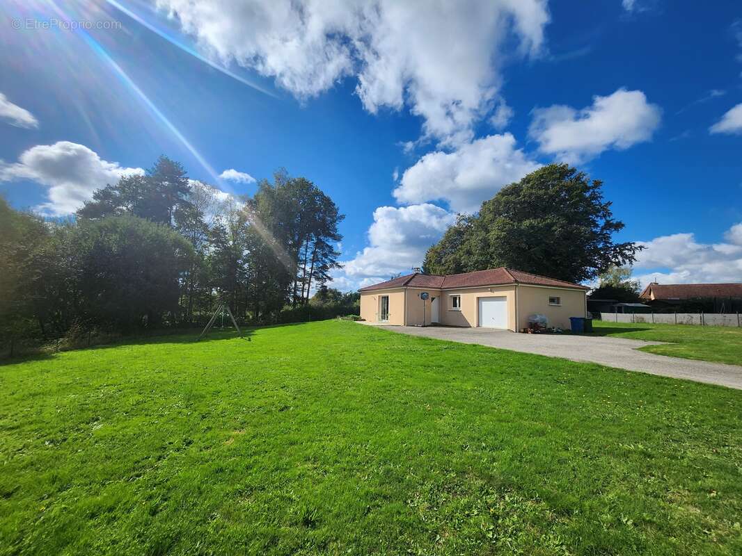 Maison à RILHAC-RANCON