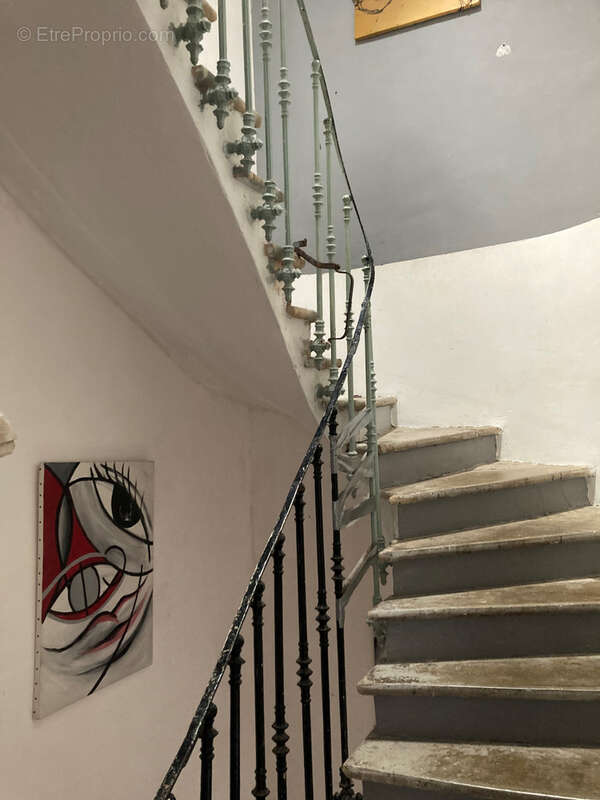 Maison à DOUZENS