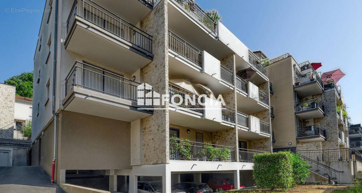 Appartement à LE MEE-SUR-SEINE