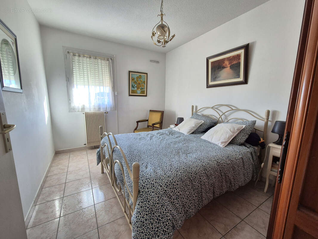 Appartement à HYERES