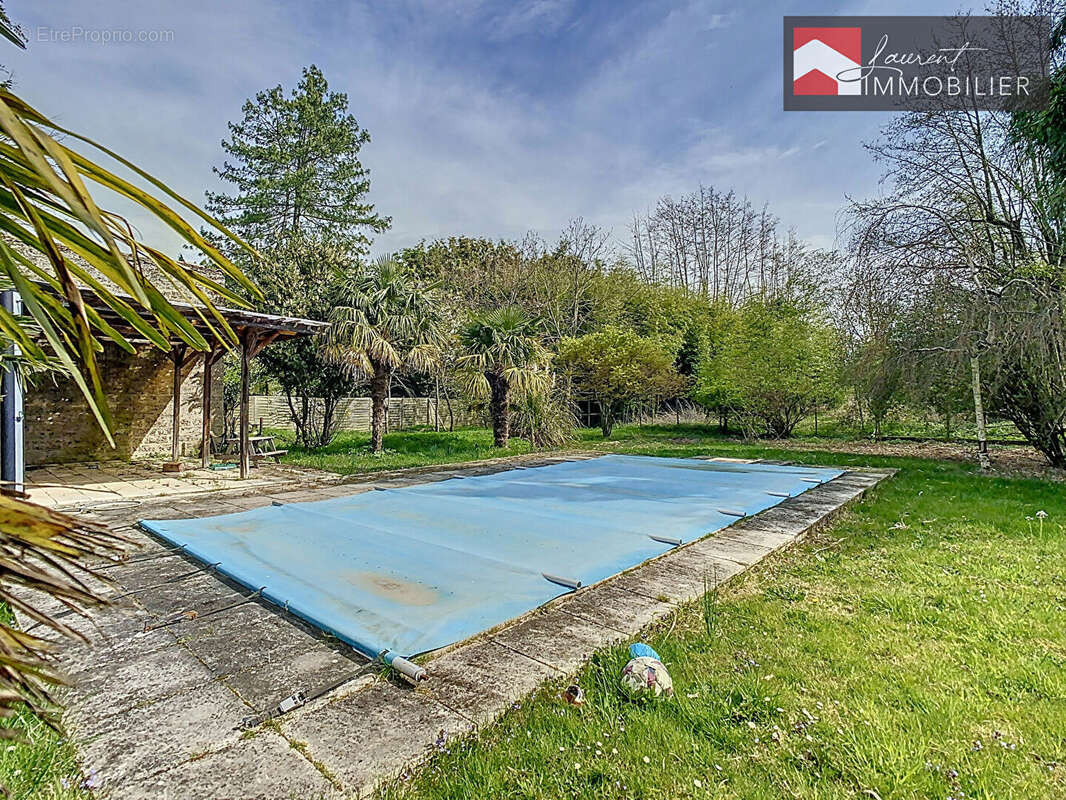 Maison à PONT-DE-VAUX