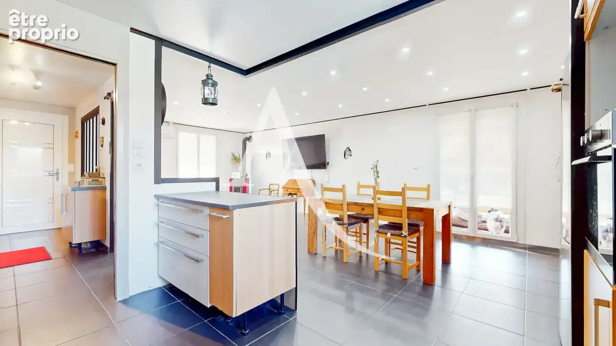 Maison Sales 3 pièce(s) 80 m2 - photo 6