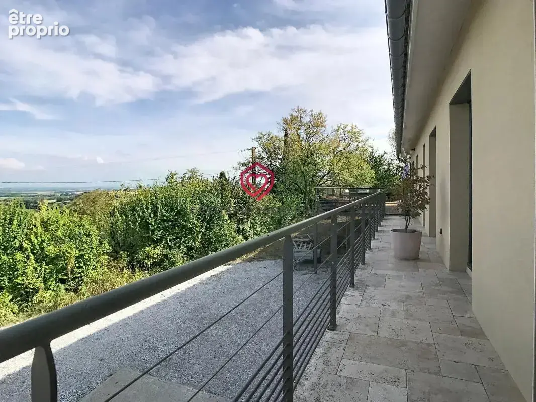 Villa contemporaine avec piscine, vue panoramique et studio - photo 13