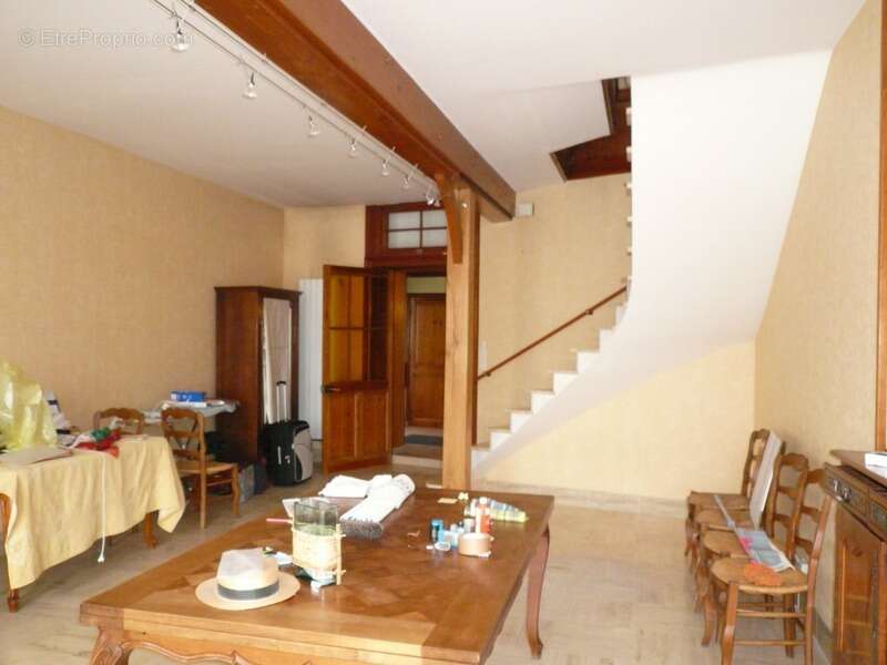 Maison à CHATEAUBERNARD