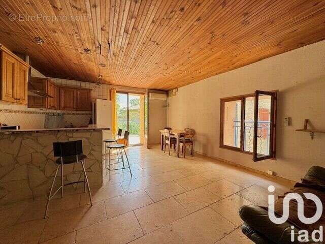 Photo 3 - Maison à LUSSAN