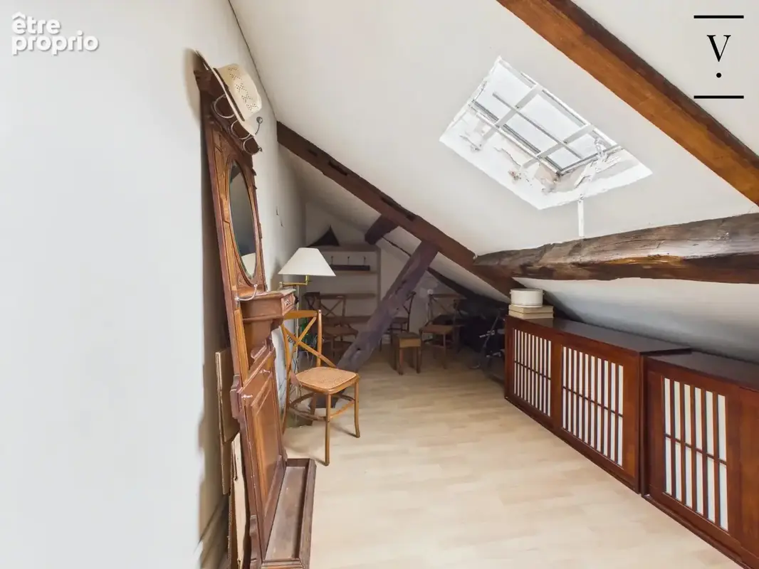 Paris IVe - Quartier Saint-Paul - 3P en Duplex  - Dernier étage - photo 7