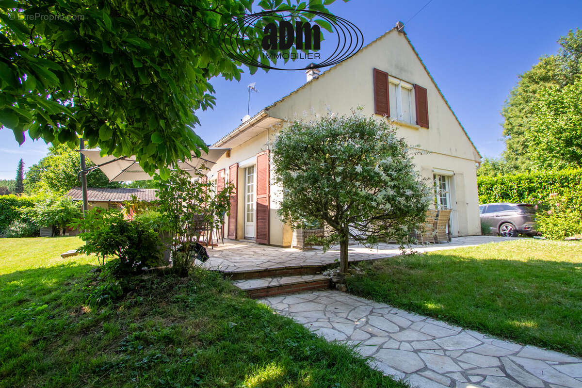 Maison à COUILLY-PONT-AUX-DAMES