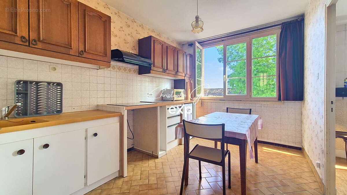 Appartement à BELLAC