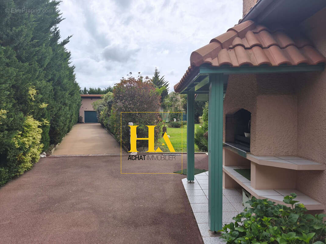 Maison à SAINT-JEAN-DE-MARSACQ