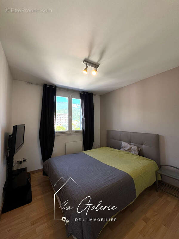 Appartement à SEYSSINET-PARISET