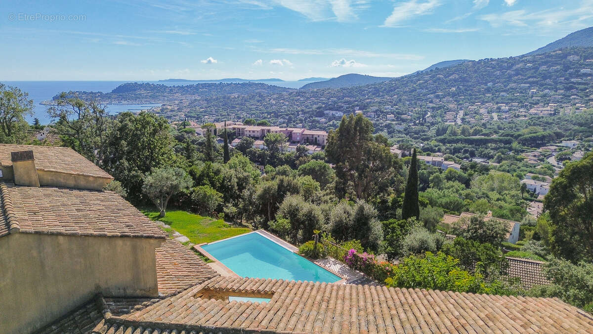 Maison à CAVALAIRE-SUR-MER