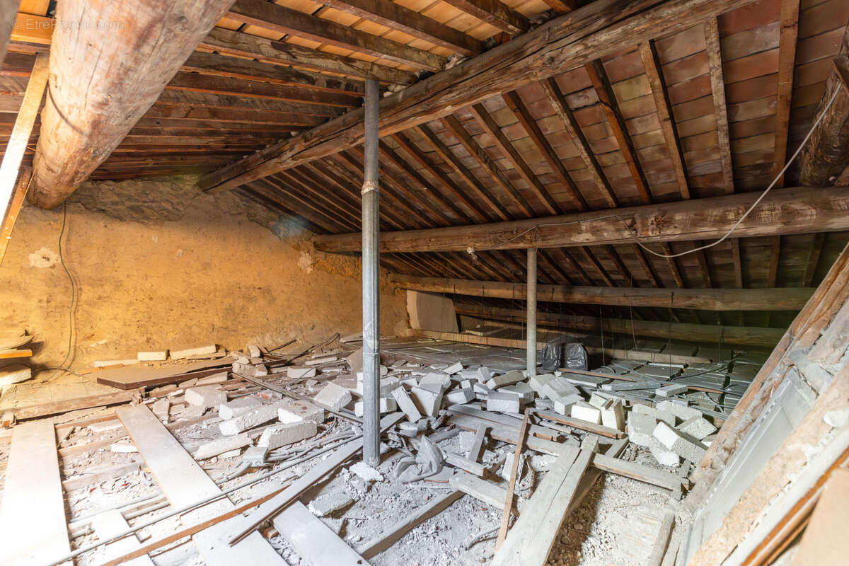 Appartement à MARSEILLE-6E