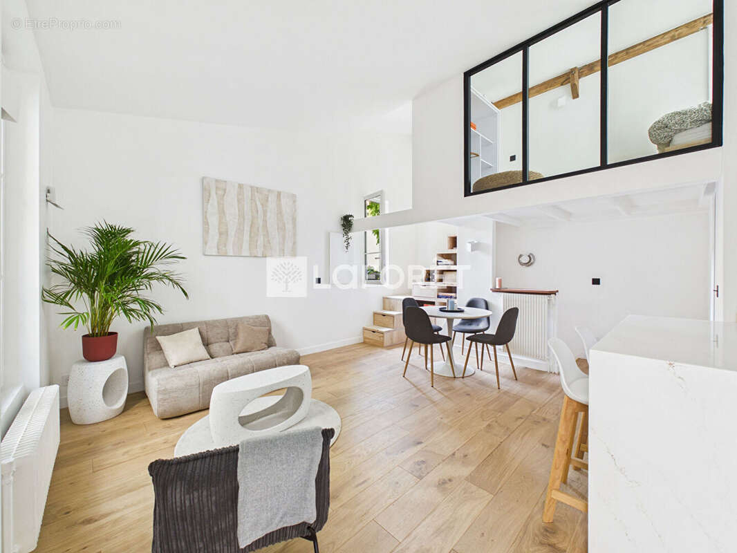 Loft avec terrasse - elegant - verdoyant - calme - rare - photo 3