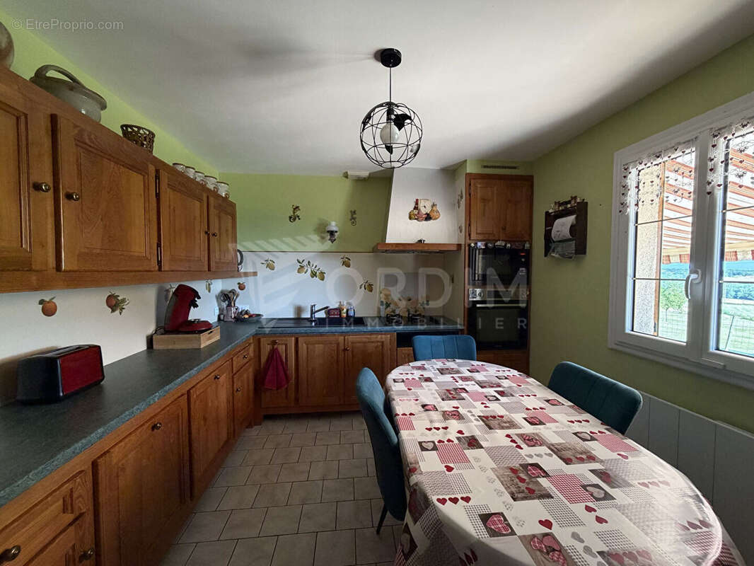 Maison à VAILLY-SUR-SAULDRE