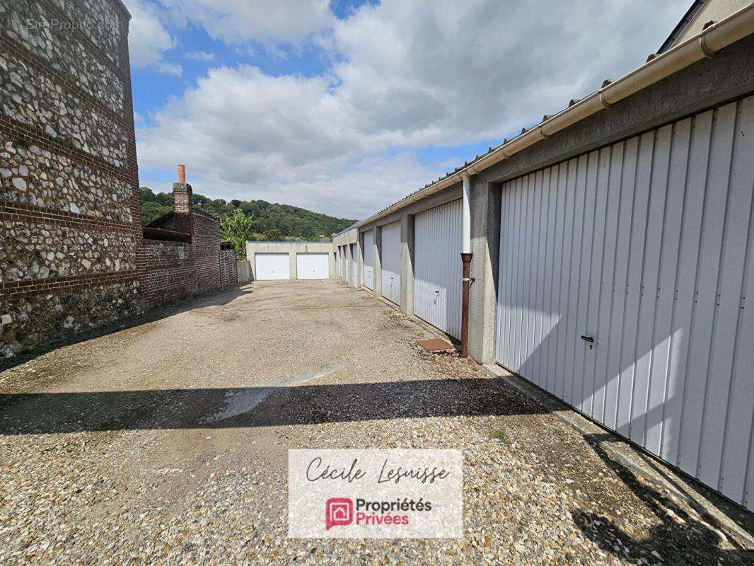 Ensemble de 10 garages à Lillebonne - photo 6