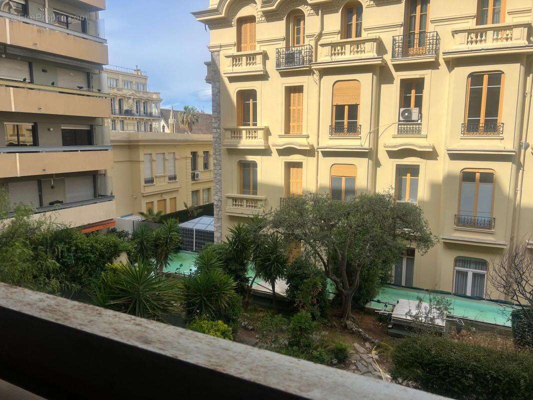 Appartement à NICE
