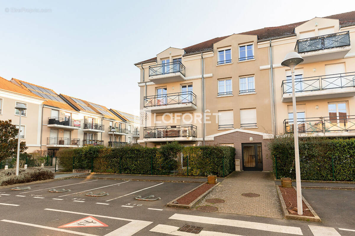 Appartement à OZOIR-LA-FERRIERE