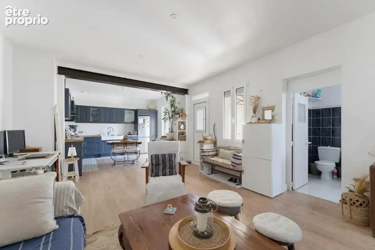 Bastide – Maison de plain-pied rénovée avec jardin et stationnement privé - photo 4