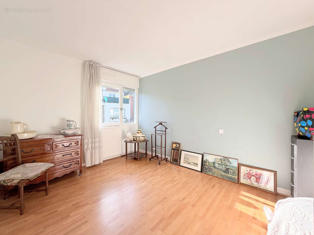 Appartement à RUEIL-MALMAISON