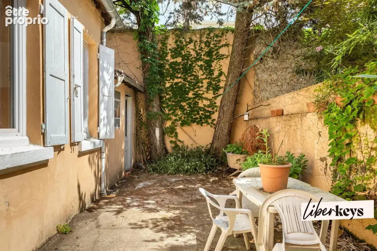 Maison bourgeoise du XIXème siècle - 223 m²- Centre de Vienne - photo 11