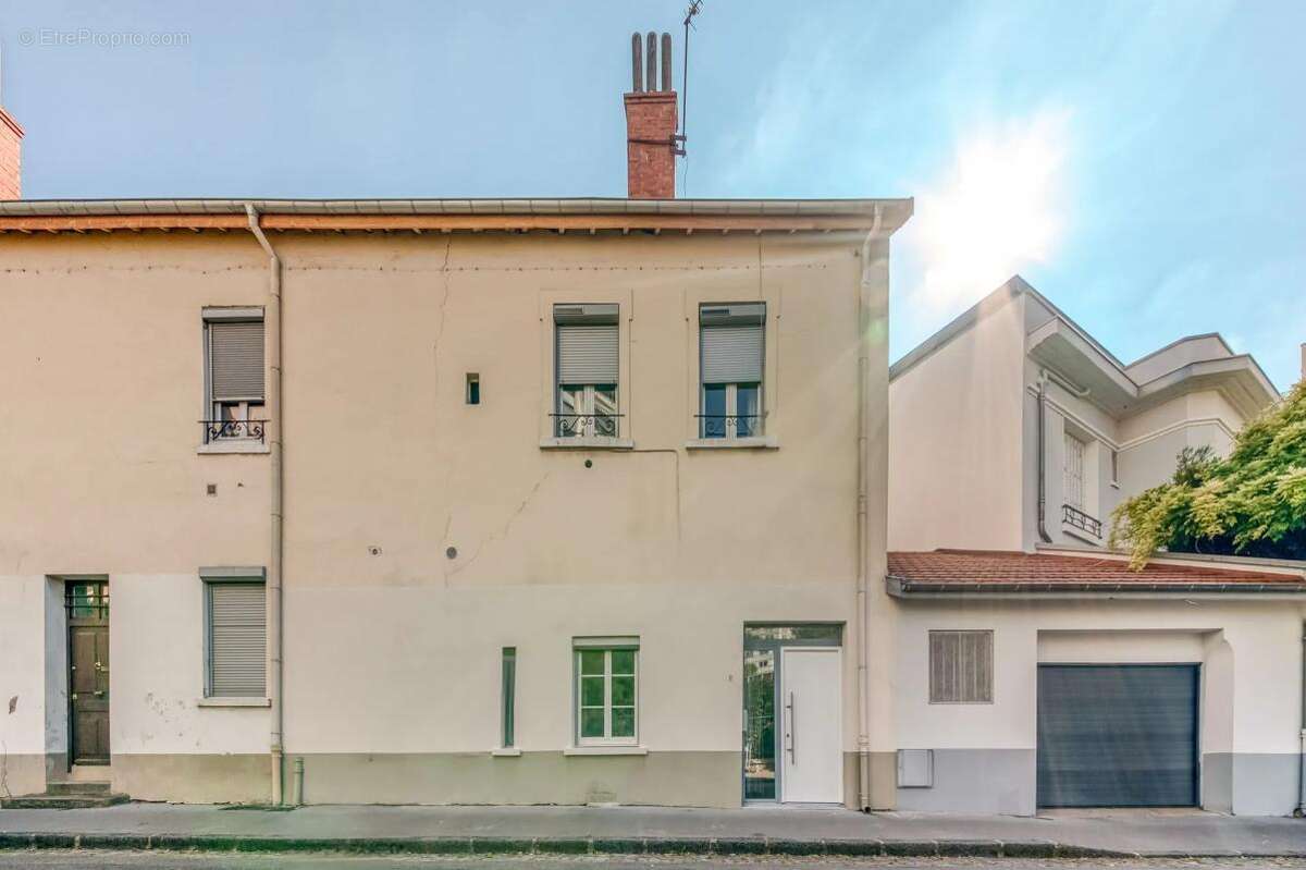 Appartement à LYON-6E