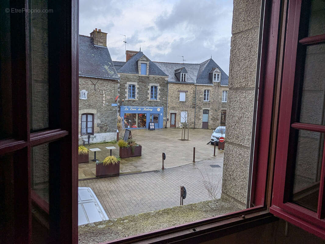 Maison à JOSSELIN