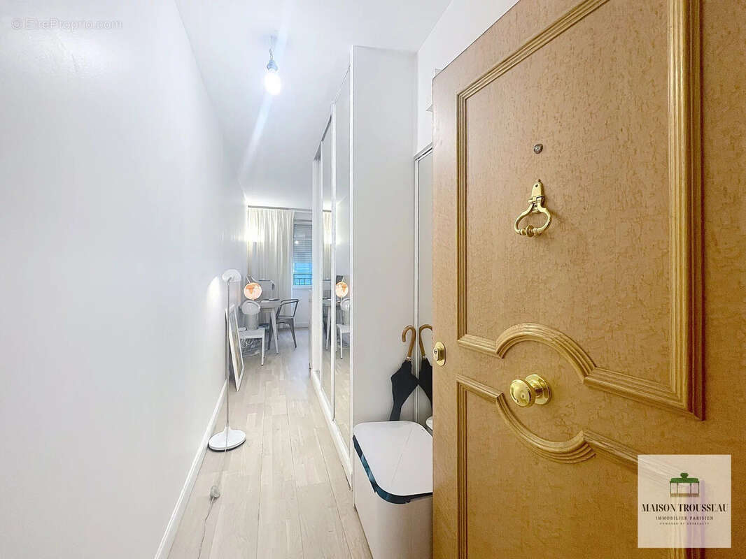 Appartement à PARIS-4E