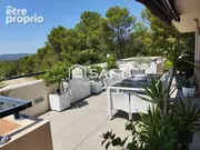 Photo 1 - Appartement à CHATEAUNEUF-LE-ROUGE