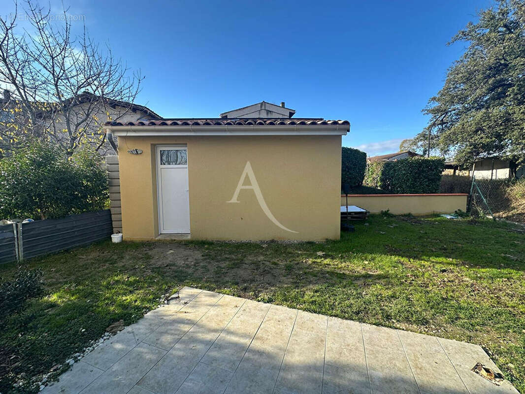 Maison à MONTASTRUC-LA-CONSEILLERE