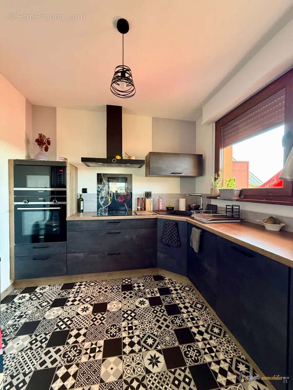 Appartement 72 m² à Sarreguemines  - photo 2