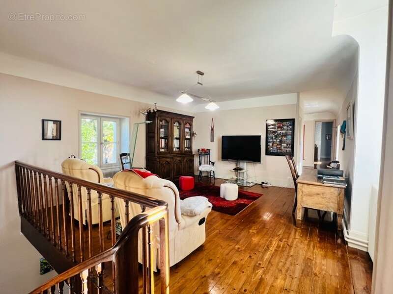 Maison à CHATELLERAULT