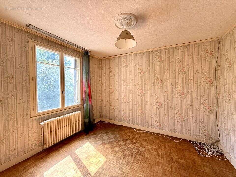 Pavillon sur sous-sol, à vendre, Chenoise- Seine et Marne - photo 6