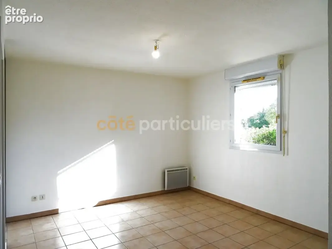 Montpellier lattes port ariane appartement 1 pièce 33m² rénové terrasse 9m² parking possibilité chambre - photo 2
