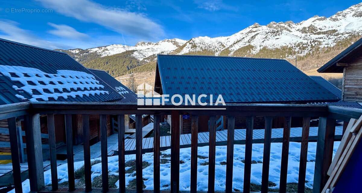 Appartement à SAINT-FRANCOIS-LONGCHAMP