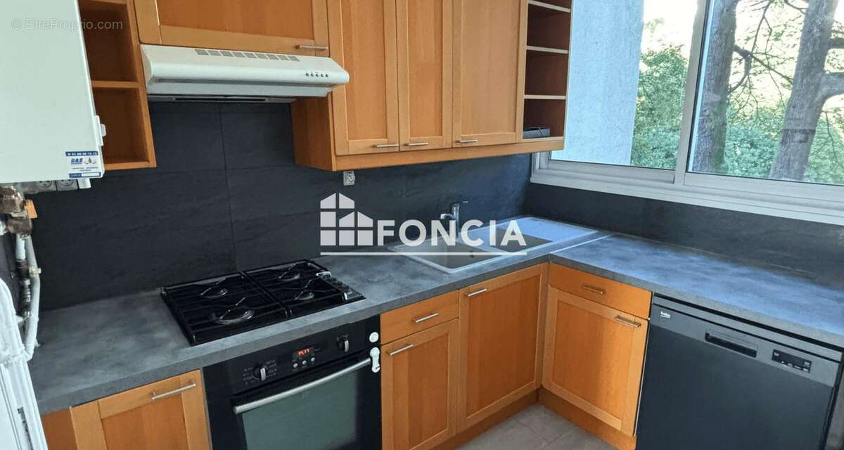 Appartement à SAVIGNY-SUR-ORGE