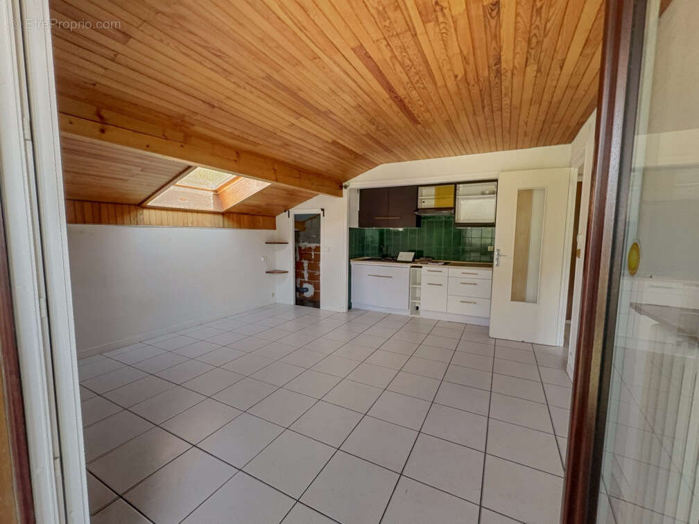 Appartement à La Chapelle-D'abondance  - photo 2
