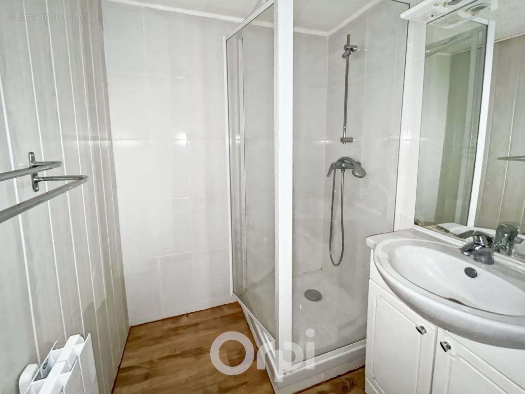 Appartement à AMBAZAC