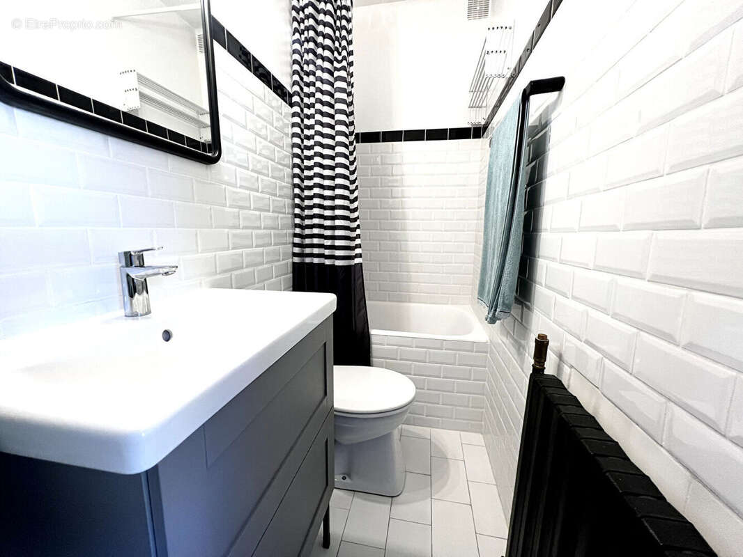 Appartement à PARIS-7E