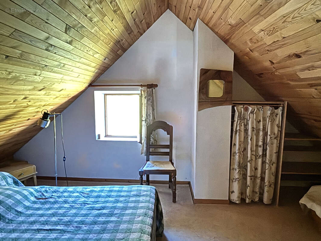 Maison à LA ROCHE-DES-ARNAUDS