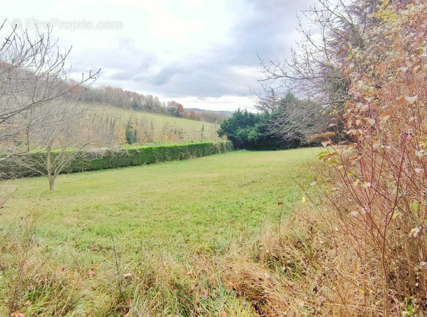 Terrain à VILLETTE-DE-VIENNE
