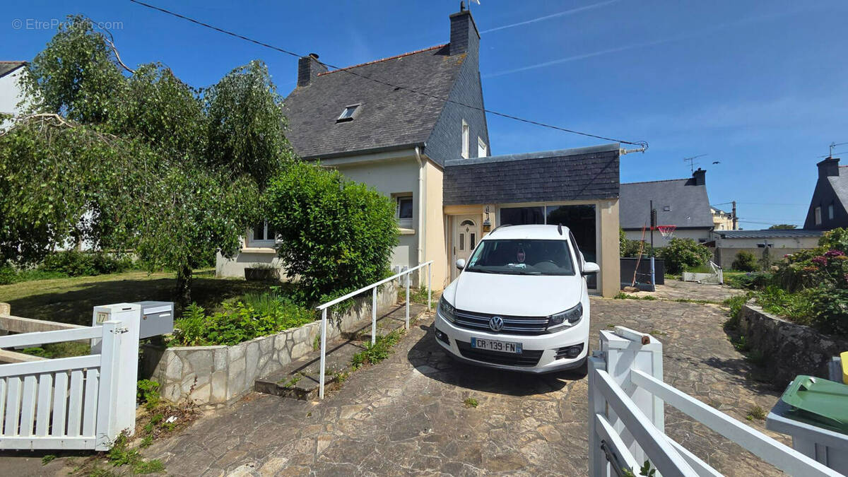 Maison à BEGARD
