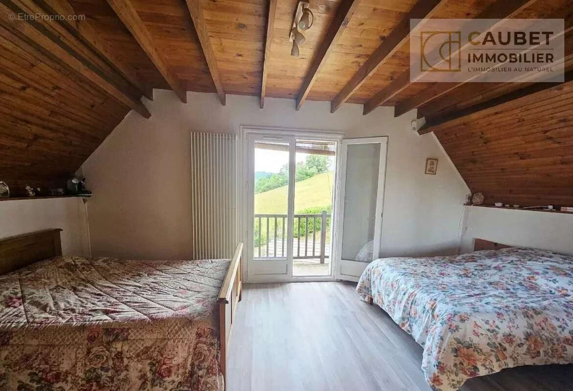 Maison familiale de 173 m2 avec grand jardin - Gerde - photo 7