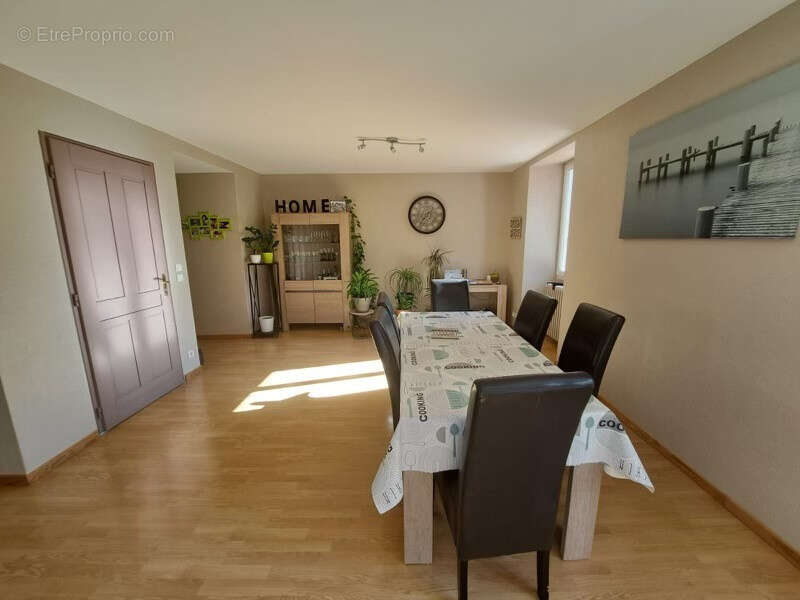 Appartement à SAINT-CLAUDE