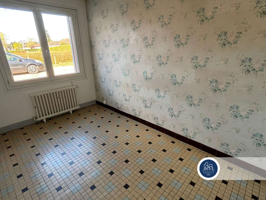 Maison à ROEZE-SUR-SARTHE