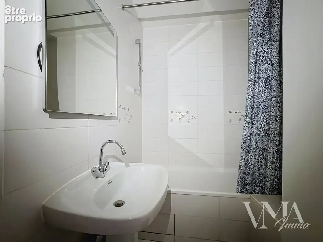 Villefranche-sur-Saône (69400) — Appartement T2 rénové avec terrasse — 138 000€ - photo 5