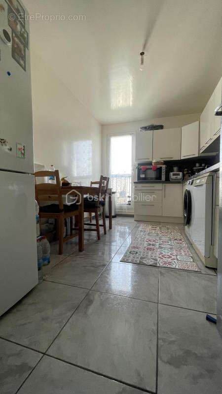 Appartement à THIAIS