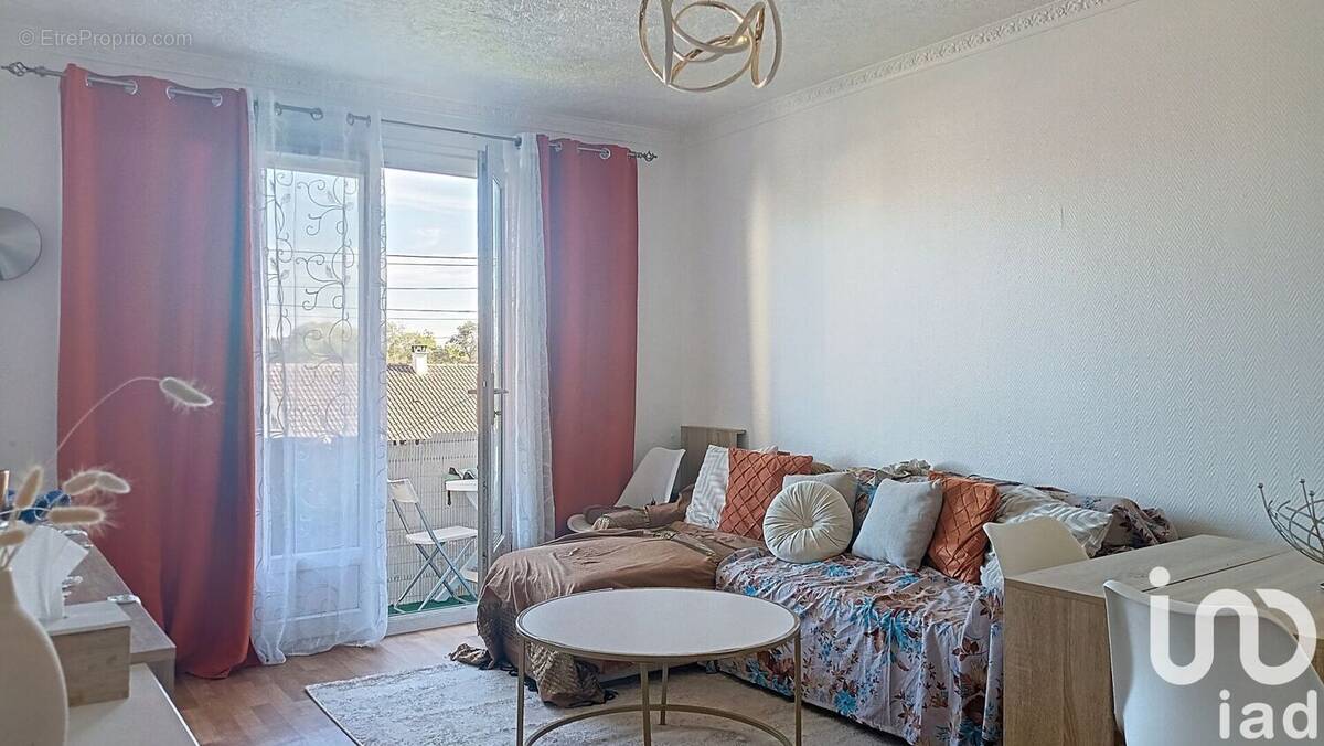 Photo 1 - Appartement à GOUSSAINVILLE